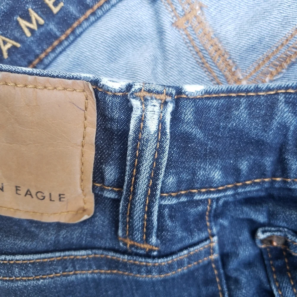 American Eagle Outfitters FLEX Dark Blue and Distressed Jeans - 32x34